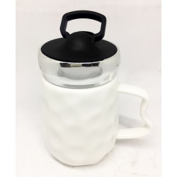 CERAMIC MUG WITH PINEAPPLE BODY